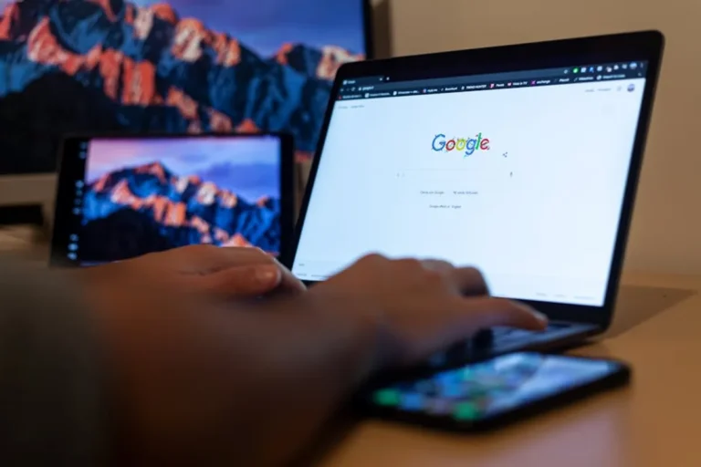 Why Searches for redeepseek.com Matter for small businesses